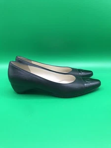 Salvatore Ferragamo Women’s SNELLA BLACK LEATHER Slip On SHOES SZ 5.5 - Picture 1 of 8