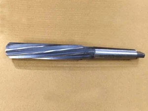 HSS Machine Reamer Dia 28 MM With Taper Shank MT 3 - Cut Edge 124MM - OAL 251 MM - Picture 1 of 5