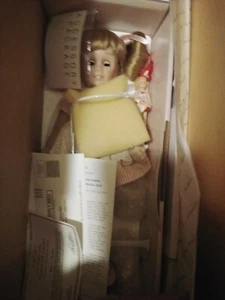 VINTAGE MATTEL 2001 CHATTY CATHY DOLL, BOX, SHOES AND PAPERWORK - Picture 1 of 3