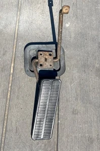 1970 1971 1972 Chevy Chevelle SS El Camino Malibu Gas Accelerator Pedal Linkage - Picture 1 of 10