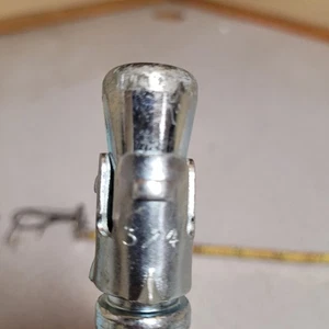 4 Posten 3/4 Zoll x 6 1/2 Zoll BOLZEN KOHLENSTOFF VERZINKT BETON KEILANKER (10ER-PACK) - Bild 1 von 2