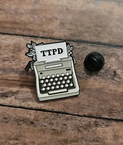 TTPD Classic Retro Typewriter Pin -Taylor Swift The Tortured Poets Department - Picture 1 of 4
