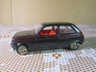 739Z Vintage 1972 Solido 10 Francia Trasformato In RENAULT 5 ALPINE A5 Nero 1:43 - Immagine 1 di 4