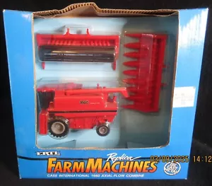 1990 Ertl Case IH 1660 Combine #655 Corn Head Bean Head 8 row 30' grain table - Picture 1 of 7
