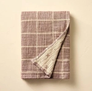 Griglia Matelassé Coperta Lancio Borgogna/Beige - Cuore e Mano con Magnolia - Foto 1 di 6