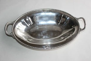 Corbeille ancienne en métal argenté 37.5 cm x 22.5 cm . - Picture 1 of 10