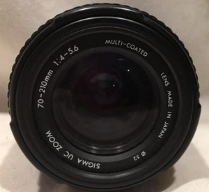 Sigma UC Zoom 70-210mm f4-5.6 MC Lens for Maxxum Sony Alpha SLR DSLR - Picture 1 of 8