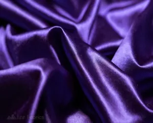 Lila 4-Wege Stretch seidiger Satinstoff von Yard dicker Satin - Bild 1 von 9