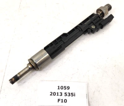 ✅ 11-16 BMW E90 F01 F06 F10 F30 F32 Engine N55 High Pressure Fuel Injector * - Image 1 of 4
