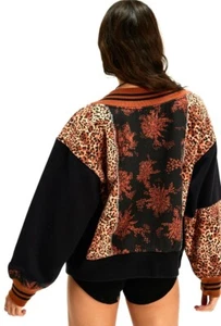Free People Lucy Sweatshirt Animal Leopard Black V Neck Crop Patchwork S NEW - Picture 1 of 6