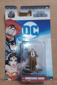 DC Nano Metalfigs Commissioner Gordon 100 % metal fundido a presión SELLADO - Imagen 1 de 2