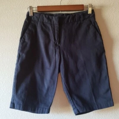 Bermudas IZOD Azul Marino Niñas Grandes Aptas para la Escuela Talla 14 Regular Foto 1 de 4
