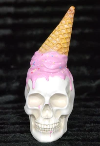 Summerween Esqueleto Calavera Rosa Helado Waffle Cono Decoración Espolvorea Halloween - Imagen 1 de 12