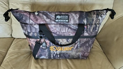 Bison Mossy Oak Camouflage Cooler Bag - Image 1 of 4