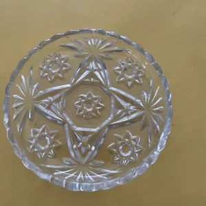Crystal Coaster or Round Rose or Shell Soap Dish - Foto 1 di 1