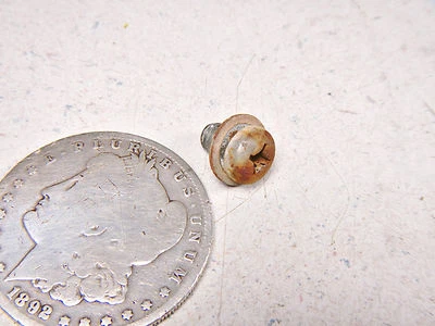 79 SUZUKI DS185 TOOL HOLDER STORAGE TRAY MOUNTING SCREW - Image 1 of 3