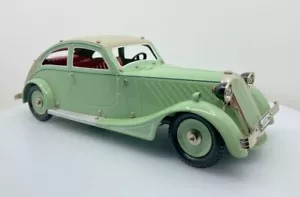 MARKLIN #19031 15 INCH LONG METAL CLOCKWORK AUTOBAN COUPE - Picture 1 of 12