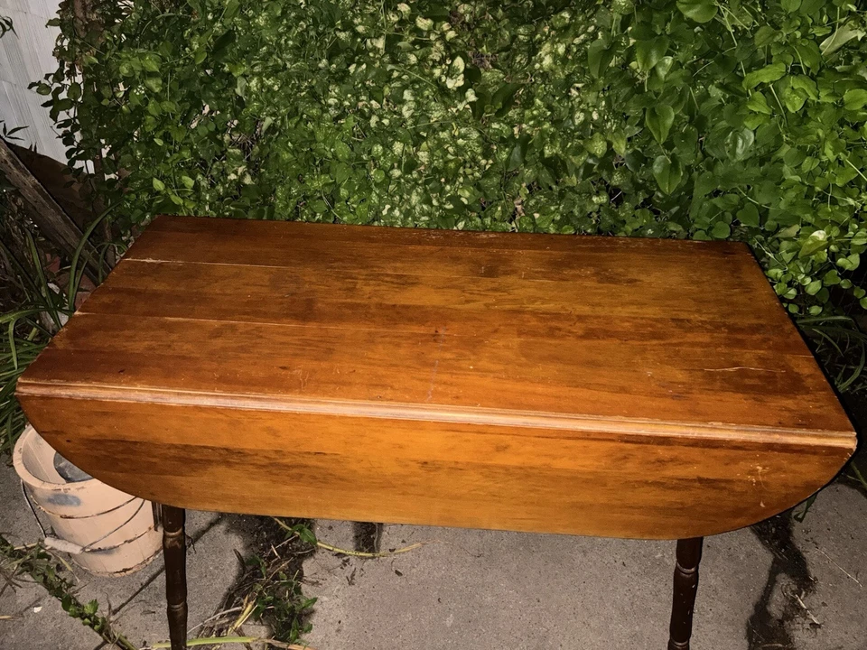 Mesa antigua vintage de hojas caídas.  Mueble raro de mediados a finales de 1800 Foto 1 de 4