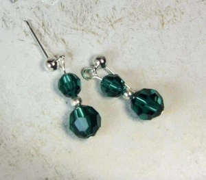 CYNTHIA LYNN "CELEBRATE" STERLING SILVER SWAROVSKI MAY BIRTHSTONE EARRINGS - Picture 1 of 1
