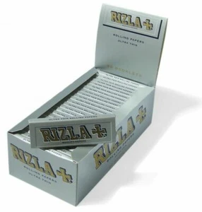 Rizla Silver Standard Smoking Cigarette Regular Rolling Paper 25/50/100 Booklet - Picture 1 of 3