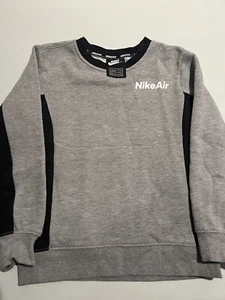 Nike Air Boys Large Swoosh Crew Neck Sweatshirt Gray Heather Size 7 L - Picture 1 of 4
