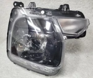 OEM 92102-CG000 Bulb Type LAMP HEAD RH Psgr 11-Pin for Hyundai Staria 2021~2024 - Foto 1 di 6