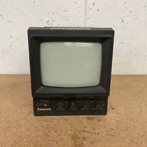 Panasonic WV-5200U 5” Monochrome CRT Monitor - Picture 1 of 6