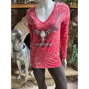 Cowgirl Hardware Hunters V-Neck Red Long Sleeve Shirt Women's Size Medium - Picture 1 of 7