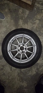 M+S Reifen Auf Alufelgen Mercedes Benz C Klasse - Bild 1 von 4