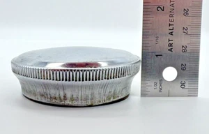 VINTAGE 1930 1931 1932 1933 CHEVROLET (?) OLD GAS CAP CAR TRUCK ANTIQUE - Bild 1 von 8