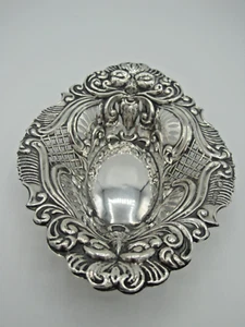 STERLING SILVER REPOUSSE DISH. 'GREEN MAN' IMAGES.  B'HM. 1902. WILLIAMS. - Picture 1 of 21