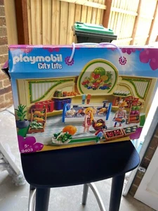 BNIB - playmobil CITY LIFE - Picture 1 of 2