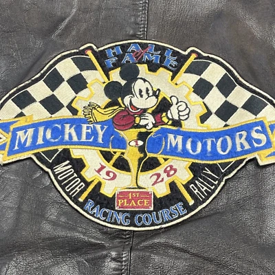 Chaqueta Bomber De Colección Mickey Mouse Racing Team Cuero Talla XL Pesada The Disney Store Foto 1 de 4
