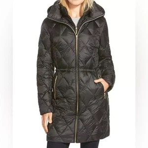 Michael Kors Petite gesteppter schwarzer packbarer gefütterter Mantel mit Kapuze Jacke Größe Small - Bild 1 von 10