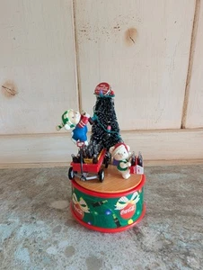 Vintage Coca Cola Co. Christmas Music Box 1996 Orsi Bottiglia Albero Deck The Halls - Foto 1 di 12