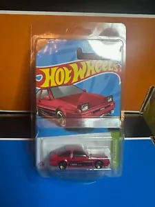 Coche Toyota AE86 Sprinter Trueno 1/64 Hot Wheels (2021) con protector HW vendedor de EE. UU. - Imagen 1 de 5