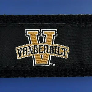 Vanderbilt University BOYS Commodores Black Canvas Woven Belt V logo Sz 26 EUC - Picture 1 of 5
