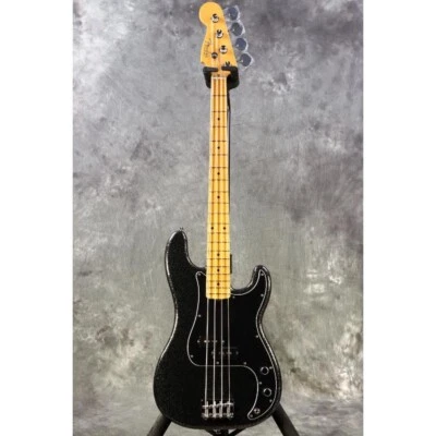 Fender J Precision Bass Diapasón Arce Negro Dorado Modelo LUNA SEA J Foto 1 de 4