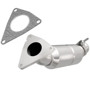 MagnaFlow Direct Fit Catalytic Converter Camaro 98-02 5.7L D/S - Picture 1 of 10