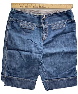 Madison Jean Shorts Size 6. In excellent Condition! - Picture 1 of 6