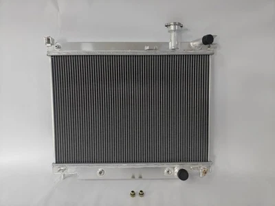 DPI:2563 Aluminum Radiator For 2002-2009 Chevy Trailblazer GMC Envoy 5.3L 6.0L Foto 1 de 4