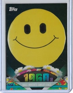 RARE 2011 TOPPS AMERICAN PIE ~ SMILEY FACE INVENTED ~ "FOIL PARALLEL" CARD #86 - Bild 1 von 2