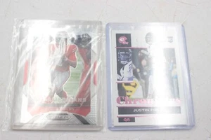 (2) Justin Fields Chicago Bears Football Cards - Picture 1 of 5