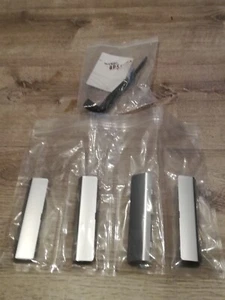 Genuine Toyota Highlander 2020-2024 CROSS BAR RAIL COVERS AND KEY NEW - Picture 1 of 5