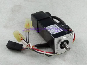 One Mitsubishi Servo Motor HC-KFS053BL-S18 HCKFS053BLS18 Used - Picture 1 of 1
