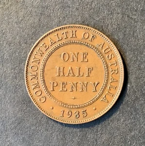 1935 Australian Predecimal Coin. KGV (1/2) Half Penny. x 1 Coin Ungraded - Picture 1 of 5