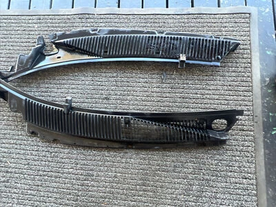 1994 1995 1996 Chevrolet Impala SS Caprice LeftRight Wiper Cowl Panel Trim - Image 1 of 4