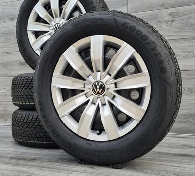 Original VW Tiguan Audi Q3 Skoda Kodiaq 17 Zoll Winterräder Goodyear  2024 P11 - Bild 1 von 4