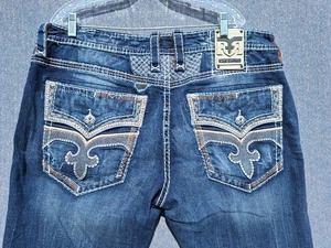 NWOT *Damage Hole* Mens Rock Revival Blue Jeans MOISES Straight 42 MES: 42X32 - Picture 1 of 14