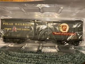 Lionel Polar Express RR, Hot Chocolate Woodside Reefer 6-27872, NEW - Picture 1 of 2
